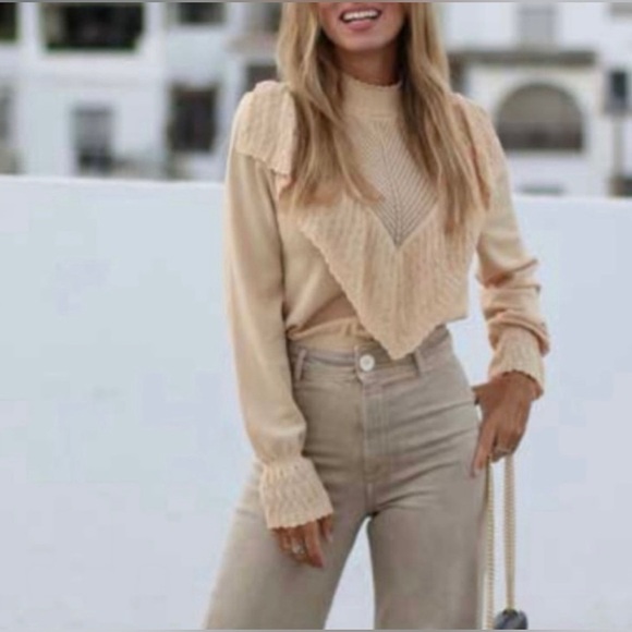 Zara Dollette knit long ruffle sleeve blouse Sz small beige/tan NWT! - Picture 1 of 14